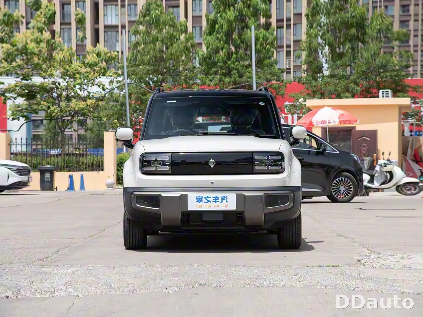 BAOJUN YEP PLUS