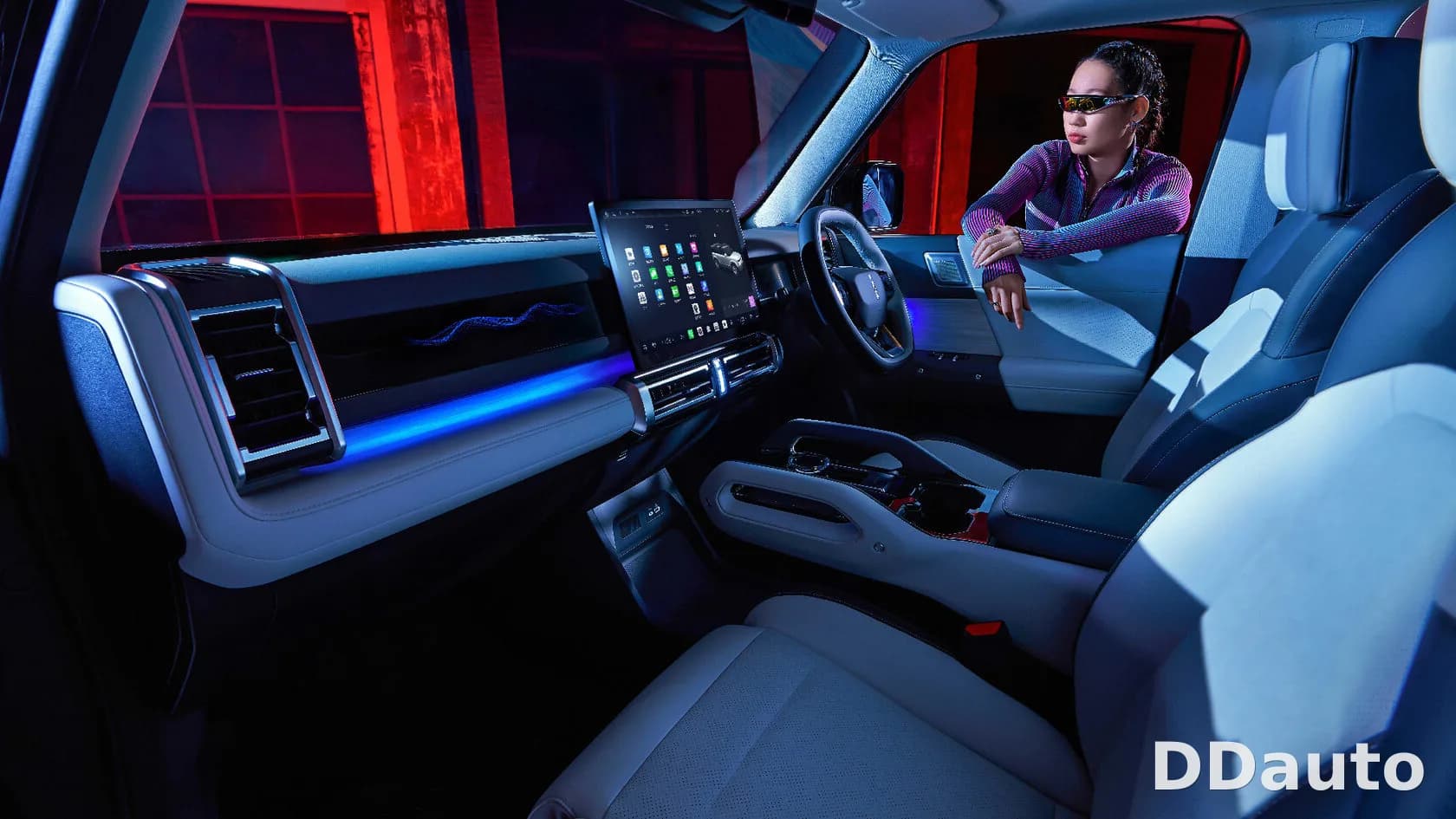 Chery iCar 03