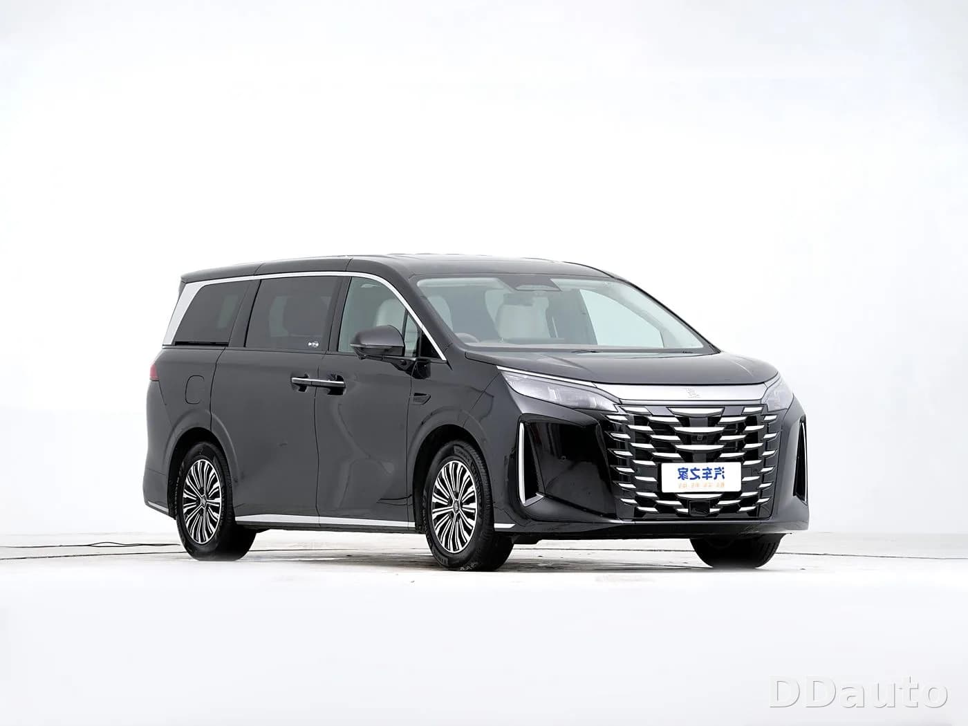 BYD XIA (SUMMER)