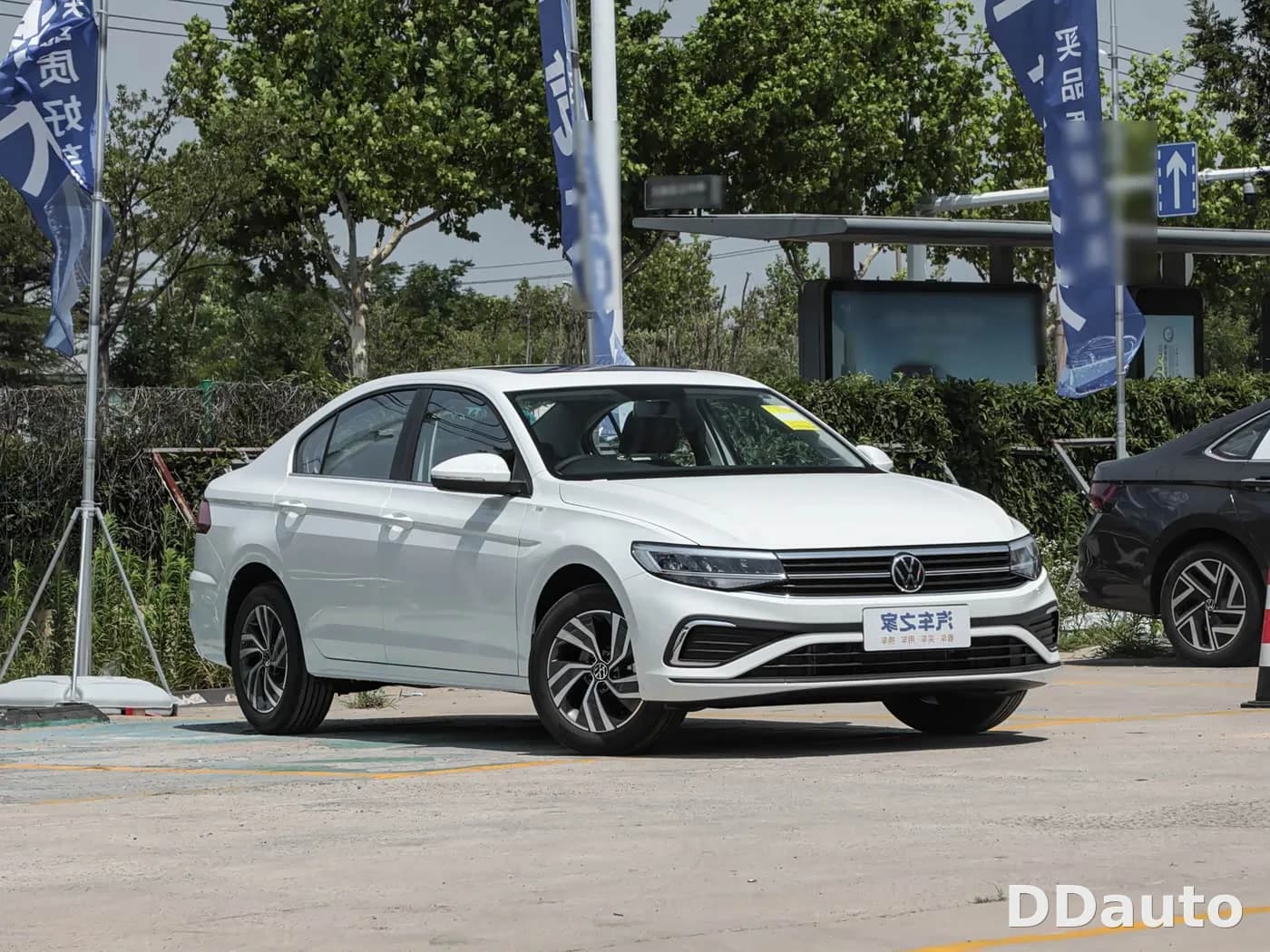 VOLKSWAGEN BORA