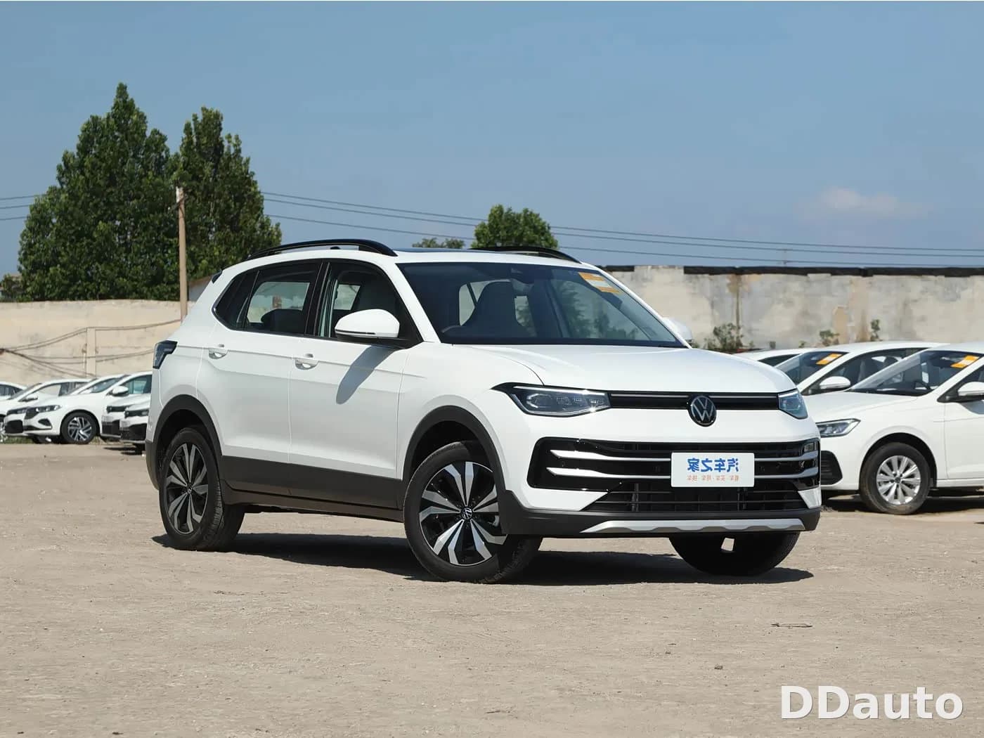 VOLKSWAGEN THARU