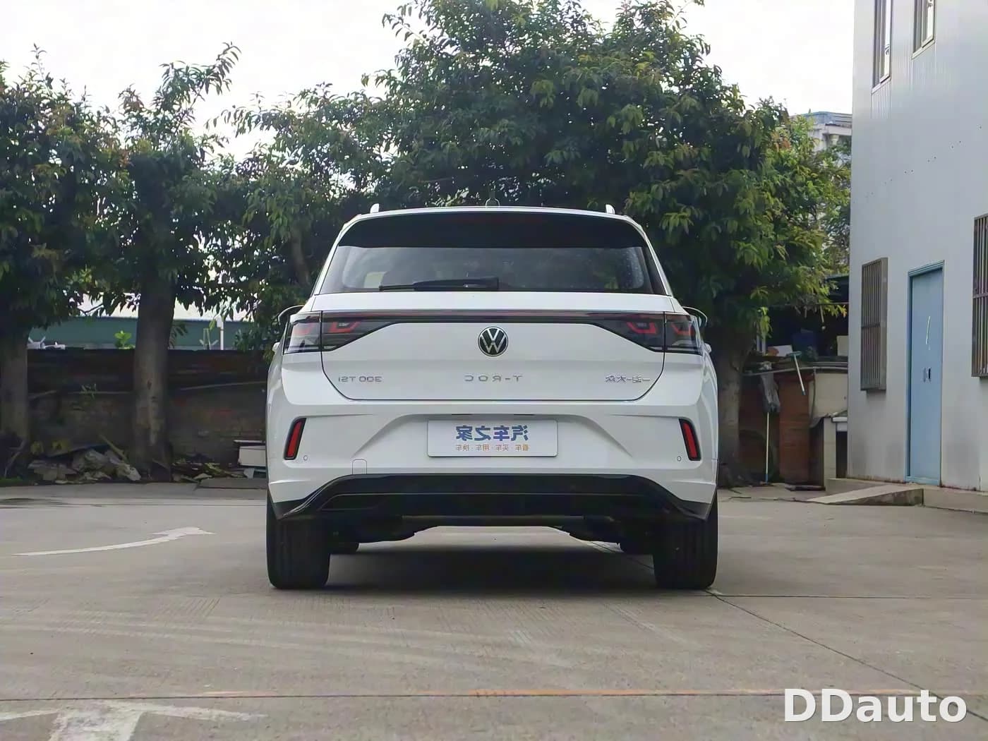 VOLKSWAGEN T-ROC