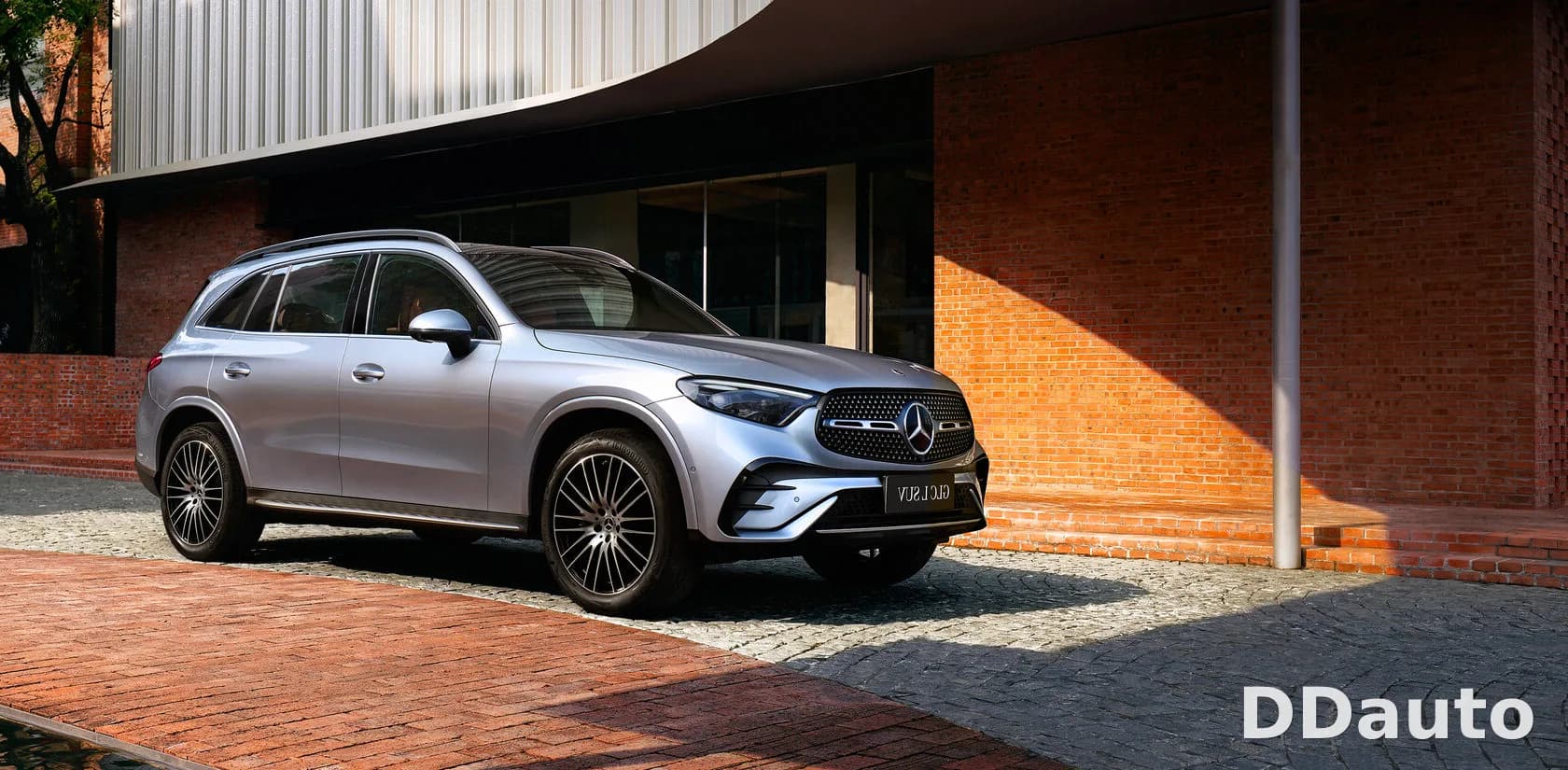 MERCEDES BENZ GLC