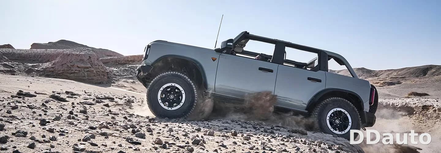 FORD BRONCO