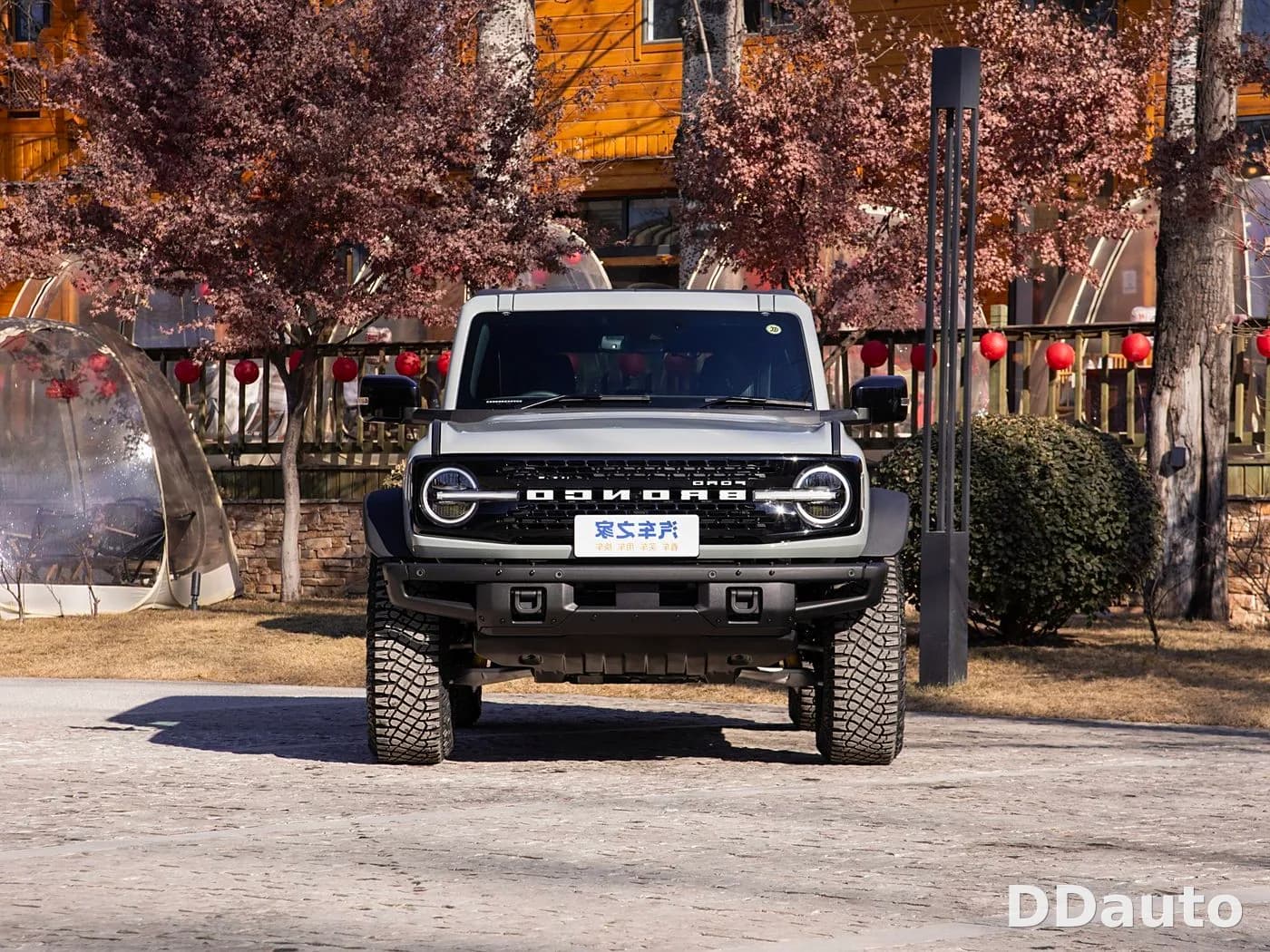 FORD BRONCO