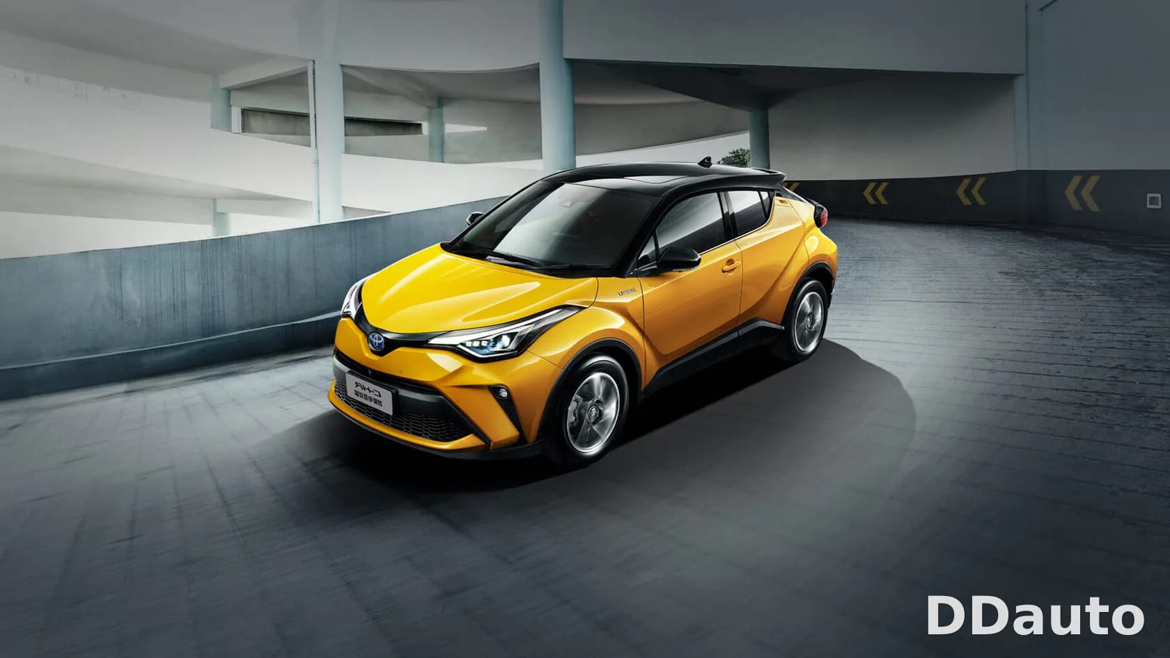 TOYOTA C-HR HYBRID