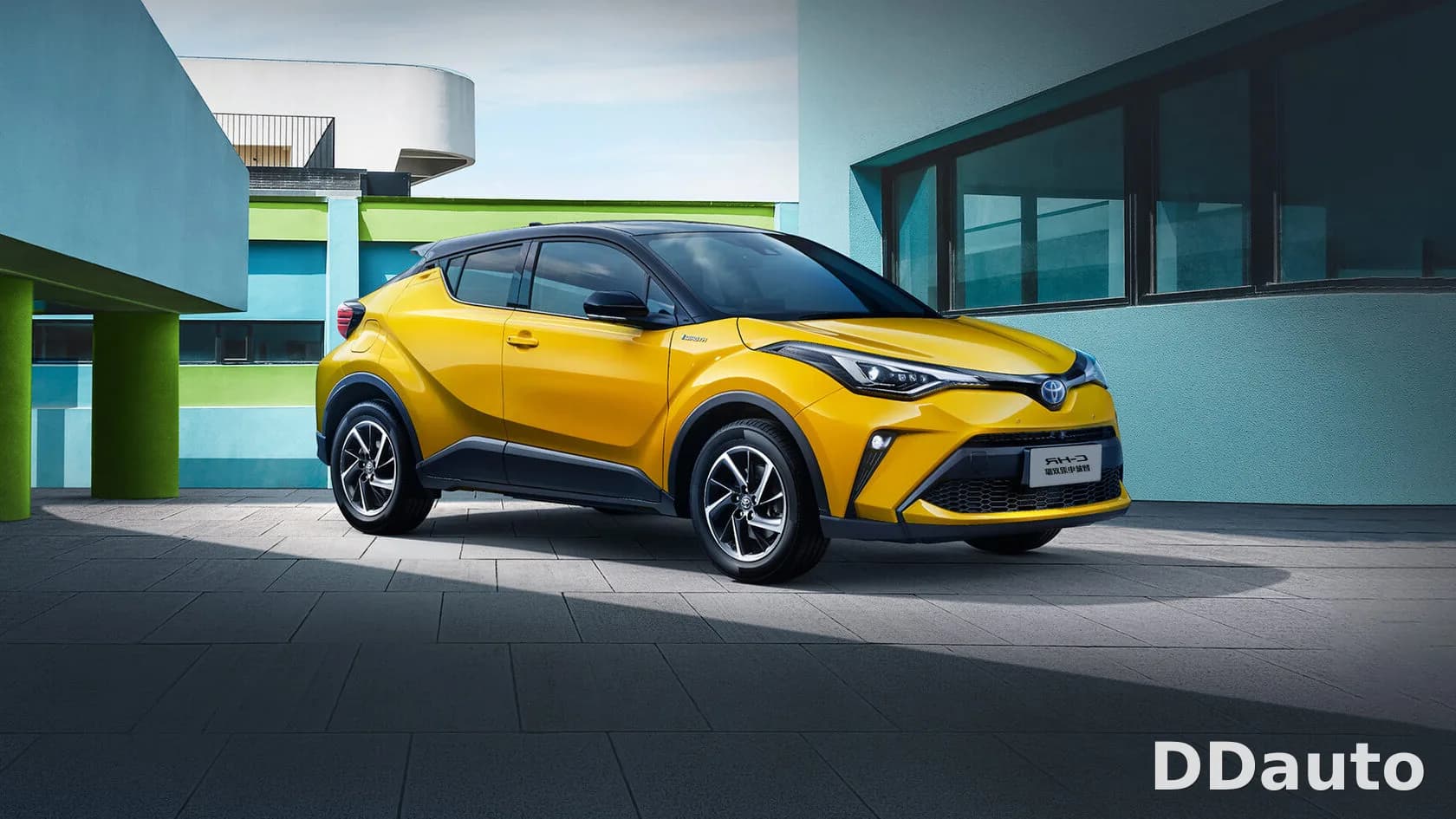 TOYOTA C-HR HYBRID