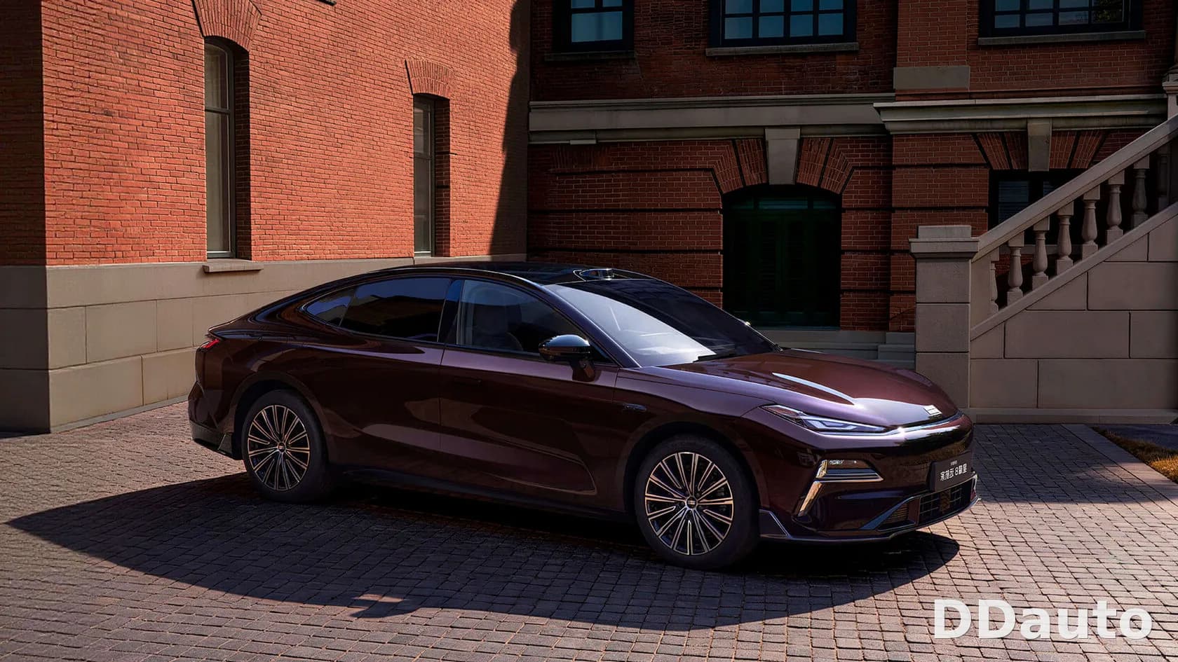 GEELY GALAXY STARSHINE 8