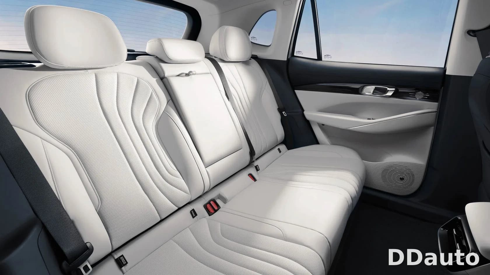 GEELY GALAXY E5